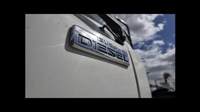 2016 Isuzu NPR-HD HD DIESEL   - Photo 16 - San Jacinto, CA 92583