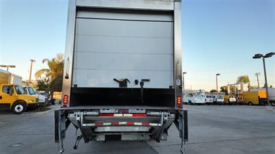 2018 Freightliner M2 106  26 ft REEFER BOX TRUCK - Photo 21 - San Jacinto, CA 92583