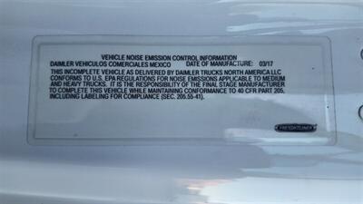 2018 Freightliner M2 106  26 ft REEFER BOX TRUCK - Photo 12 - San Jacinto, CA 92583