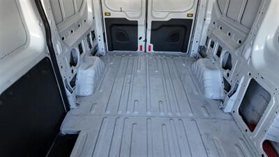 2017 Ford Transit 150   - Photo 13 - San Jacinto, CA 92583