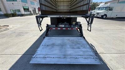 2019 Freightliner M2 106 26 ft BOX TRUCK - Photo 19 - San Jacinto, CA 92583