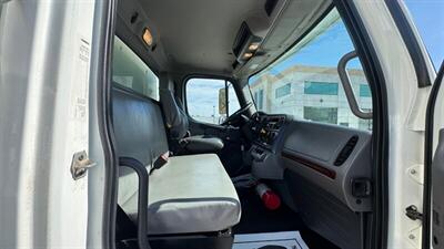2019 Freightliner M2 106 26 ft BOX TRUCK - Photo 22 - San Jacinto, CA 92583