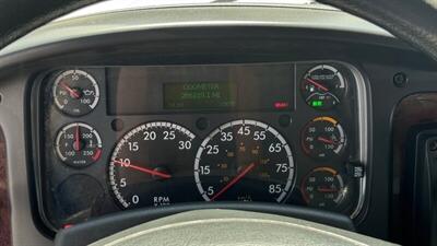 2019 Freightliner M2 106 26 ft BOX TRUCK - Photo 7 - San Jacinto, CA 92583