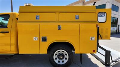 2018 Chevrolet Silverado 3500HD CC Work Truck  MECHANICS SERVICE TRUCK - Photo 19 - San Jacinto, CA 92583