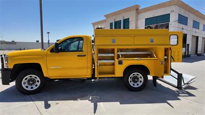 2018 Chevrolet Silverado 3500HD CC Work Truck  MECHANICS SERVICE TRUCK - Photo 2 - San Jacinto, CA 92583
