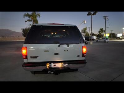 2000 Ford Expedition Eddie Bauer 4dr Eddie Bauer   - Photo 18 - San Jacinto, CA 92583