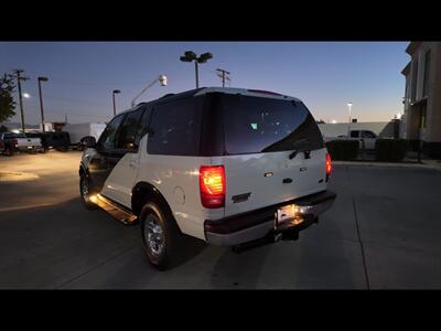 2000 Ford Expedition Eddie Bauer 4dr Eddie Bauer   - Photo 17 - San Jacinto, CA 92583