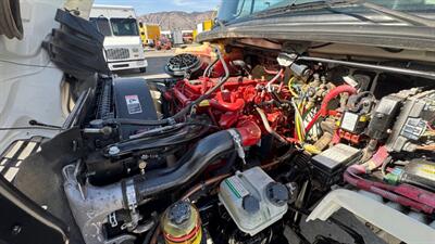 2019 Freightliner M2 106  26 ft BOX TRUCK - Photo 24 - San Jacinto, CA 92583