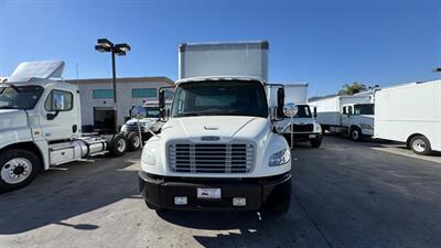 2019 Freightliner M2 26 ft BOX TRUCK - Photo 2 - San Jacinto, CA 92583