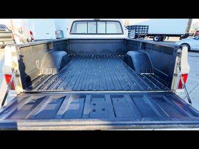 1984 Chevrolet C/K 20 Series C20 Silverado   - Photo 16 - San Jacinto, CA 92583