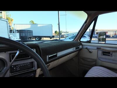 1984 Chevrolet C/K 20 Series C20 Silverado   - Photo 8 - San Jacinto, CA 92583