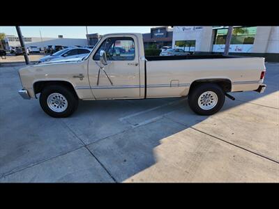 1984 Chevrolet C/K 20 Series C20 Silverado   - Photo 4 - San Jacinto, CA 92583