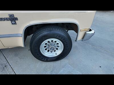 1984 Chevrolet C/K 20 Series C20 Silverado   - Photo 22 - San Jacinto, CA 92583