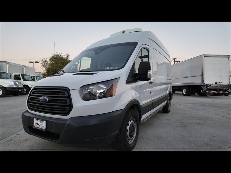 2018 Ford Transit 250 Van High Roof w/Sliding Side Door w/LWB Van 3D  Refrig. StandBy 1,200 HOURS - Photo 1 - San Jacinto, CA 92583