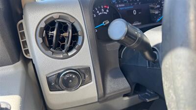 2022 Ford E350 Super Duty Cutaway Cutaway Van 2D 16 FT BOX TRUCK - Photo 5 - San Jacinto, CA 92583
