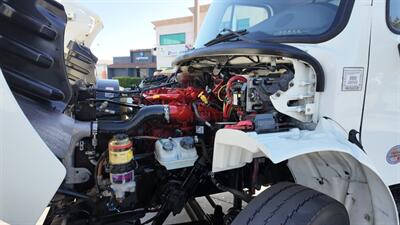 2019 Freightliner M2 106  26 ft BOX TRUCK - Photo 24 - San Jacinto, CA 92583