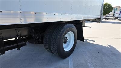 2019 Freightliner M2 106  26 ft BOX TRUCK - Photo 14 - San Jacinto, CA 92583