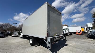 2019 Freightliner M2 106  26 ft BOX TRUCK - Photo 16 - San Jacinto, CA 92583