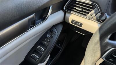 2018 Honda Accord LX   - Photo 10 - San Jacinto, CA 92583