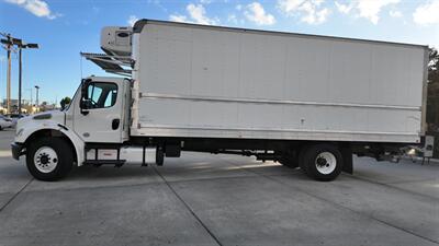 2018 Freightliner M2 106  26 ft REEFER BOX TRUCK - Photo 16 - San Jacinto, CA 92583