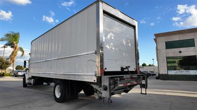 2018 Freightliner M2 106  26 ft REEFER BOX TRUCK - Photo 22 - San Jacinto, CA 92583