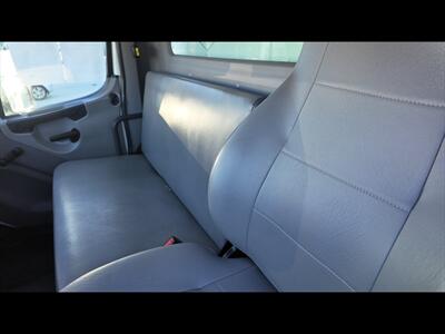 2019 Freightliner M2 106 26FT BOX TRUCK - Photo 5 - San Jacinto, CA 92583