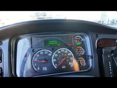 2019 Freightliner M2 106 26FT BOX TRUCK - Photo 8 - San Jacinto, CA 92583