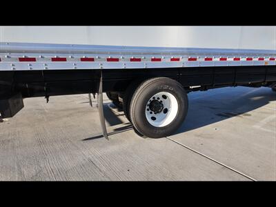 2019 Freightliner M2 106 26FT BOX TRUCK - Photo 23 - San Jacinto, CA 92583