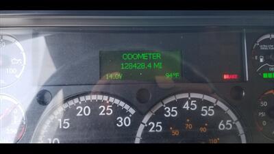 2019 Freightliner M2 106 26FT BOX TRUCK - Photo 7 - San Jacinto, CA 92583