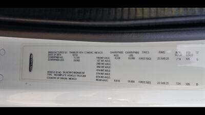 2019 Freightliner M2 106 26FT BOX TRUCK - Photo 11 - San Jacinto, CA 92583