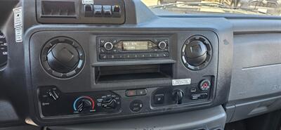 2022 Ford E-Series Van E-350 SD  16FT SAG LIGHT HICUBE - Photo 4 - San Jacinto, CA 92583