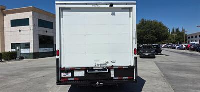 2022 Ford E-Series Van E-350 SD  16FT SAG LIGHT HICUBE - Photo 14 - San Jacinto, CA 92583