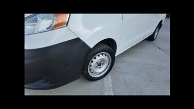 2016 Nissan NV200 S   - Photo 2 - San Jacinto, CA 92583