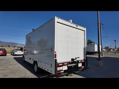 2020 GMC Savana Commercial Cutaway Cutaway Van 2D   - Photo 15 - San Jacinto, CA 92583