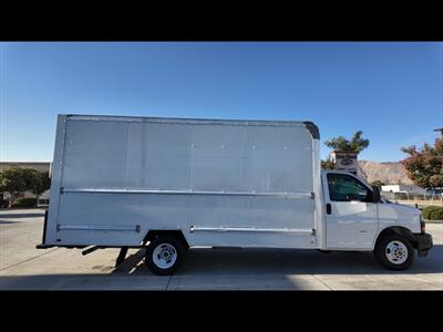 2020 GMC Savana Commercial Cutaway Cutaway Van 2D   - Photo 24 - San Jacinto, CA 92583