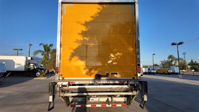 2019 Freightliner M2 106  26 ft BOX TRUCK - Photo 19 - San Jacinto, CA 92583