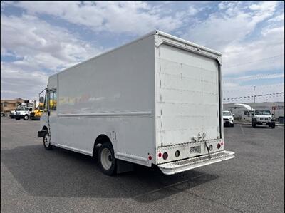 2018 Freightliner MT45 Walk-in Van 16FT STEP VAN - Photo 3 - San Jacinto, CA 92583