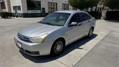 2011 Ford Focus SE   - Photo 1 - San Jacinto, CA 92583