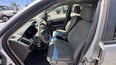 2011 Ford Focus SE   - Photo 9 - San Jacinto, CA 92583