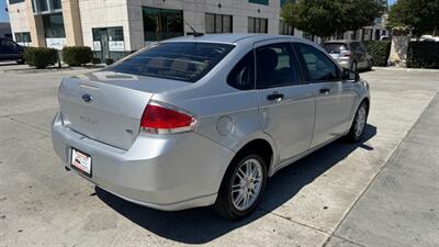 2011 Ford Focus SE - Photo 12 - San Jacinto, CA 92583