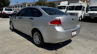 2011 Ford Focus SE - Photo 9 - San Jacinto, CA 92583