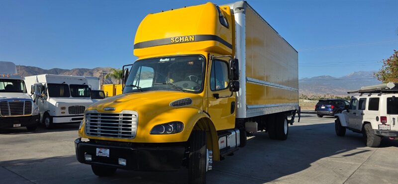 2018 Freightliner M2 106  26 ft BOX TRUCK WITH SCHAN SLEEPER - Photo 1 - San Jacinto, CA 92583