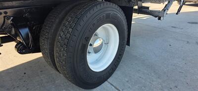 2018 Freightliner M2 106 26 ft BOX TRUCK WITH SCHAN SLEEPER - Photo 5 - San Jacinto, CA 92583