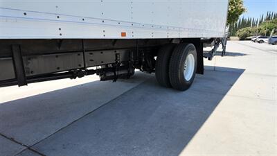 2019 Freightliner M2 106  24 ft. REEFER TRUCK - Photo 24 - San Jacinto, CA 92583