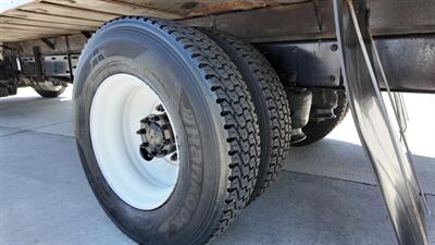 2019 Freightliner M2 106  24 ft. REEFER TRUCK - Photo 25 - San Jacinto, CA 92583
