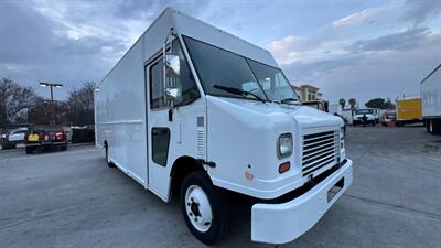 2017 Freightliner MT45 Walk-in Van  STEP VAN - Photo 26 - San Jacinto, CA 92583