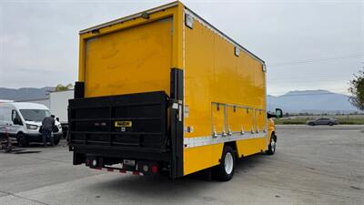 2016 GMC Savana Commercial Cutaway Van Cab-Chassis 2D   - Photo 16 - San Jacinto, CA 92583