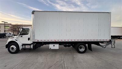 2019 Freightliner M2 103  24 ft BOX TRUCK - Photo 2 - San Jacinto, CA 92583