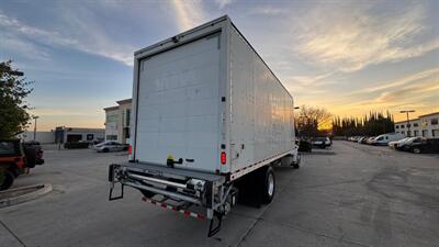 2019 Freightliner M2 103  24 ft BOX TRUCK - Photo 16 - San Jacinto, CA 92583
