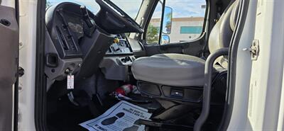 2020 Freightliner M2 106  26FT BOX TRUCK - Photo 9 - San Jacinto, CA 92583